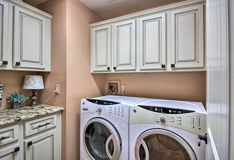 Az Home W/ Resort Style Amenities & Mtn View!