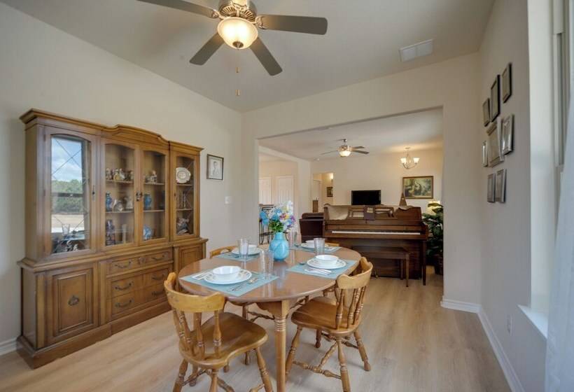 Hill Country Casita W/ Patio: 13 Mi To Dtwn Boerne