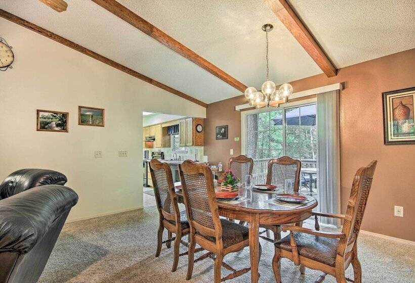 Bella Vista Home Base Near Mtn Biking & Golf!