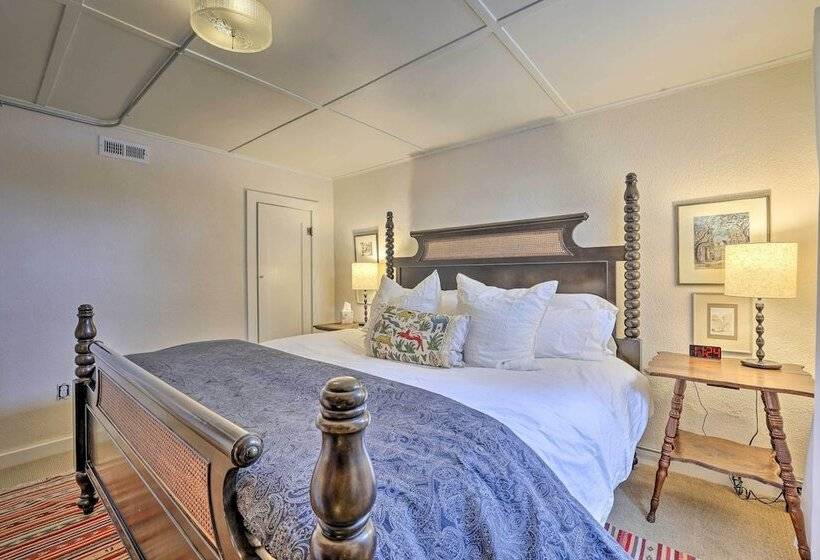 Boise Tudor Home W/ Game Room < 2 Mi To Downtown!