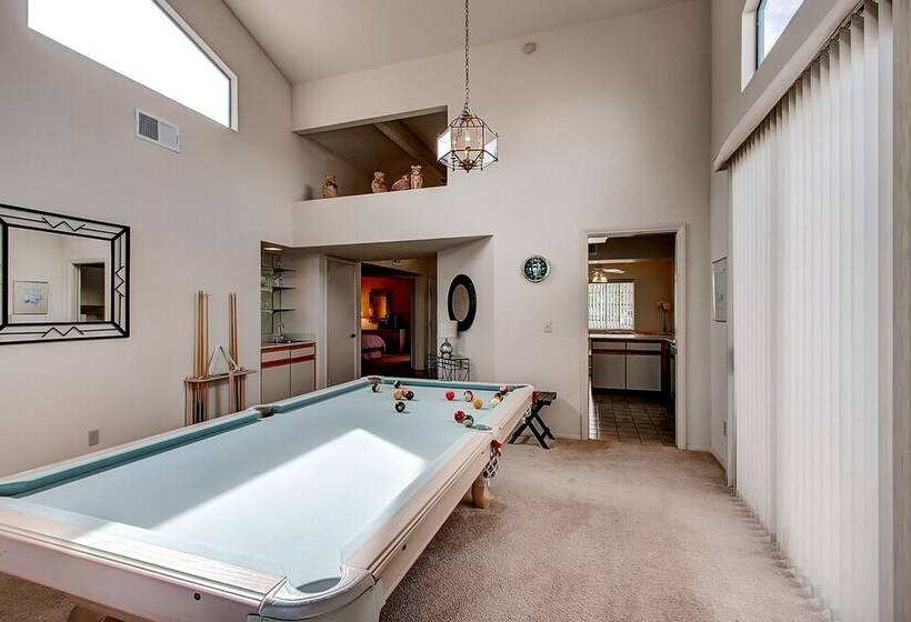 Borrego Springs Hideaway: Pool Table, Mtn Views!