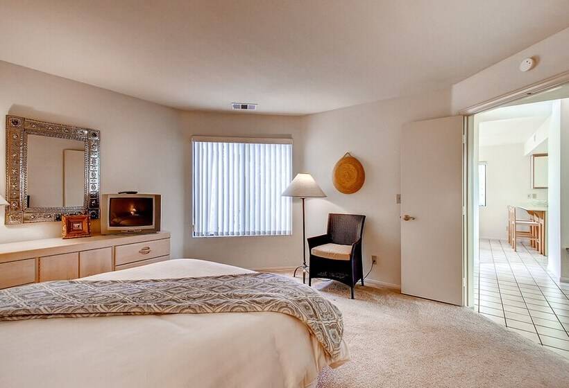 Borrego Springs Hideaway: Pool Table, Mtn Views!