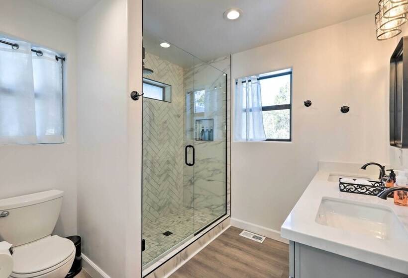 Mtn View Cabin W/ Game Room & Deck In Flagstaff