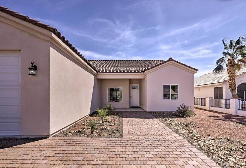 Bright Home W/ Yard, 4 Mi To Colorado River!