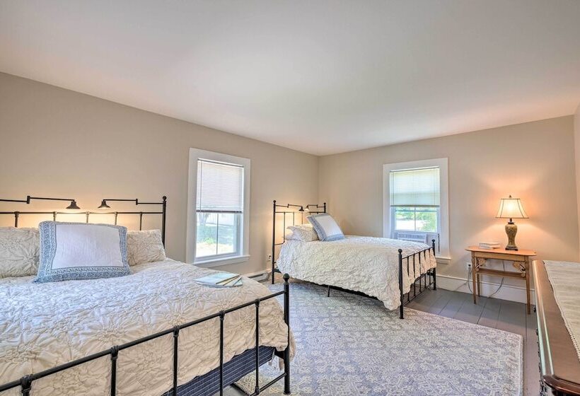 Bright Lake Winnipesaukee Home   Walk To Town