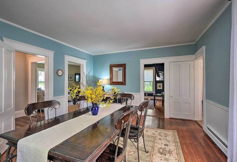 Bright Lake Winnipesaukee Home   Walk To Town