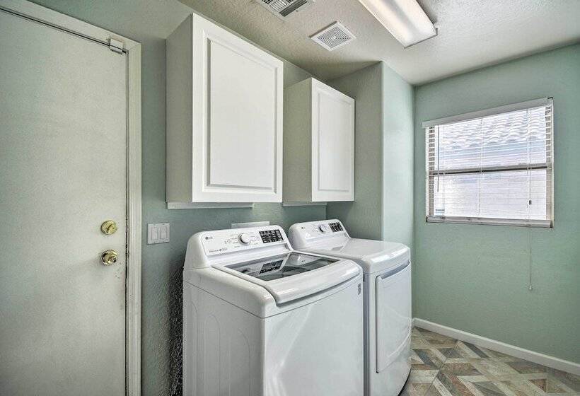 Bright Surprise Home W/ Pool, Near Spring Training