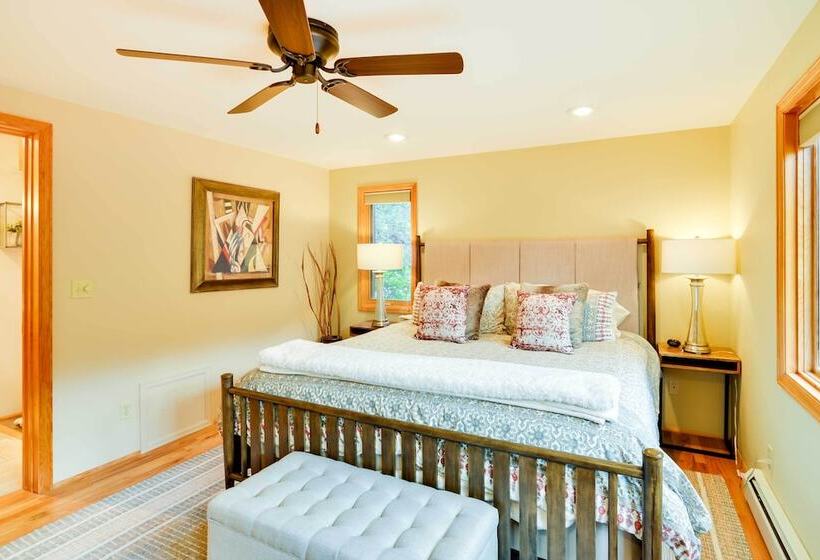 Buena Vista Retreat: Steps To Arkansas River!