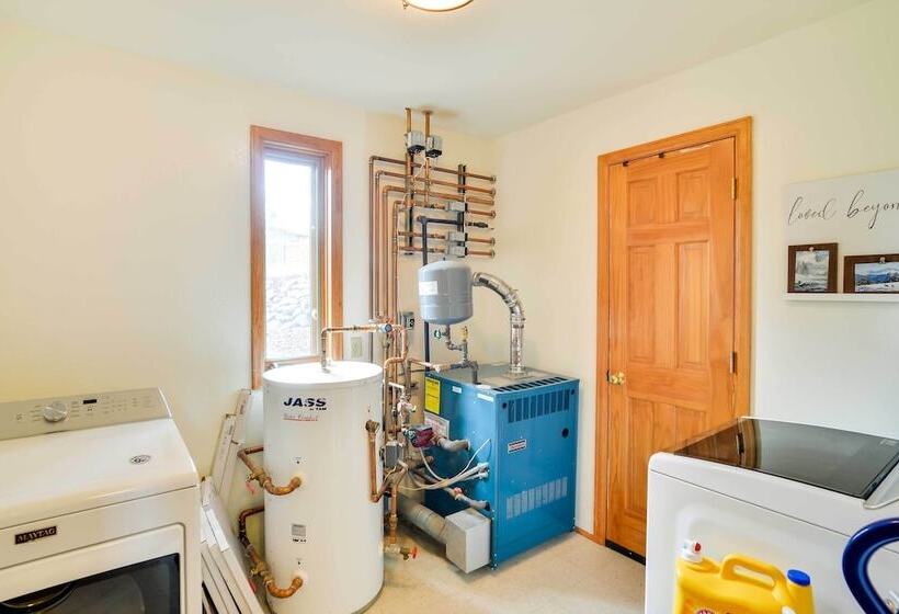 Buena Vista Retreat: Steps To Arkansas River!