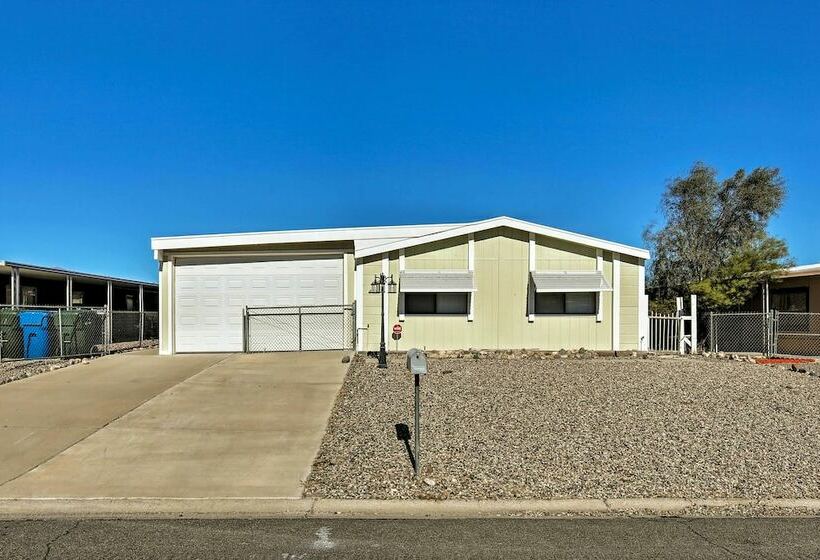 Bullhead City Home W/ Fire Pit   Walk To Co River!