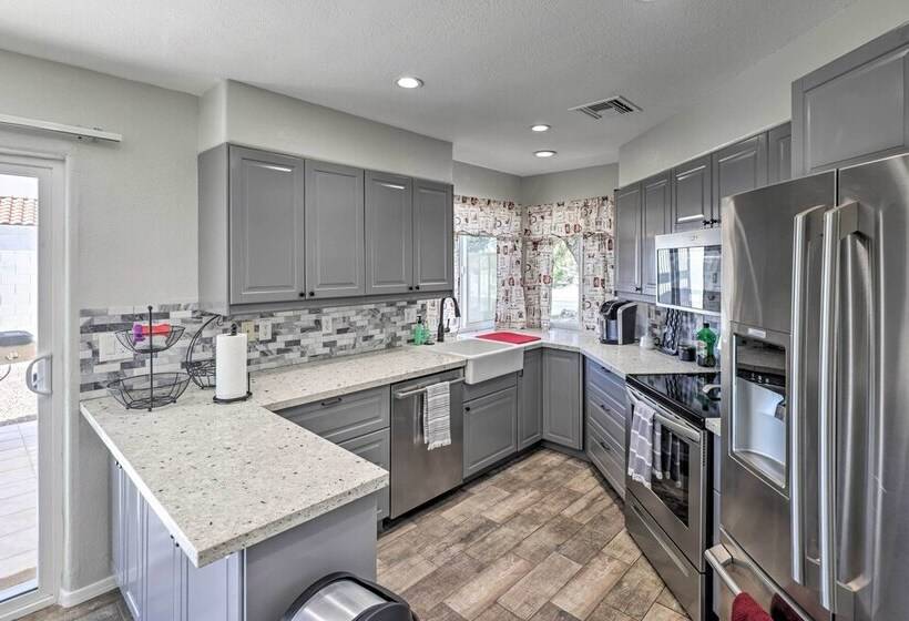 Bullhead City Pad With Pool & Patio: Near River