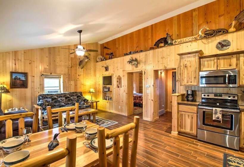 Cabin By The River: Visited By Treehouse Masters!
