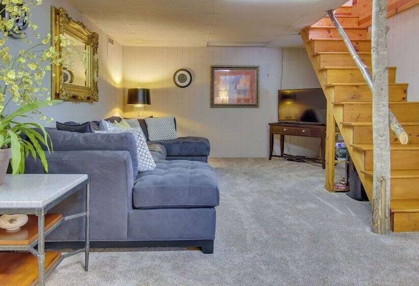 Cabin In Lake Lure; Near Chimney Rock & Asheville!