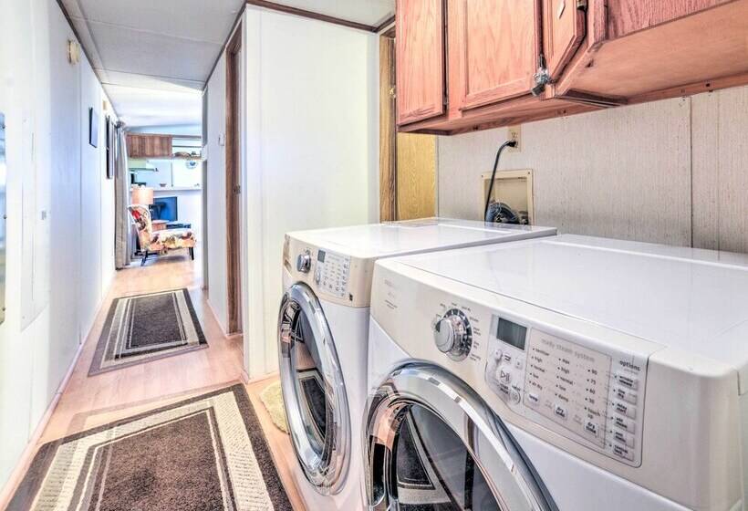 Cadiz Escape 6 Mi To Land Between The Lakes