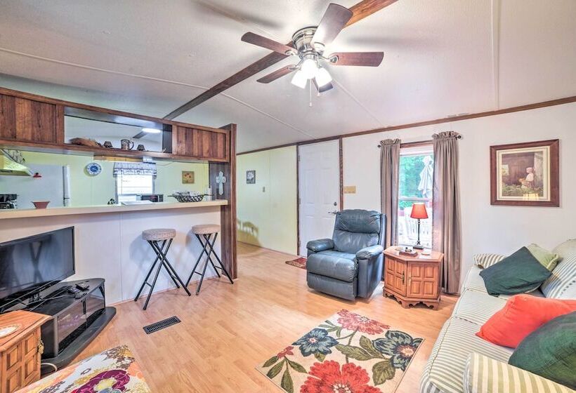 Cadiz Escape   6 Mi To Land Between The Lakes