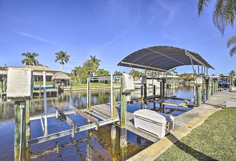 Canalfront Cape Coral Home With Dock & Bbq!