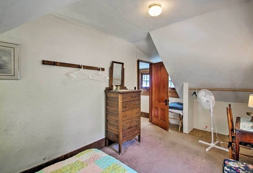 Center Ossipee Pet Friendly Cottage W/ Dock!