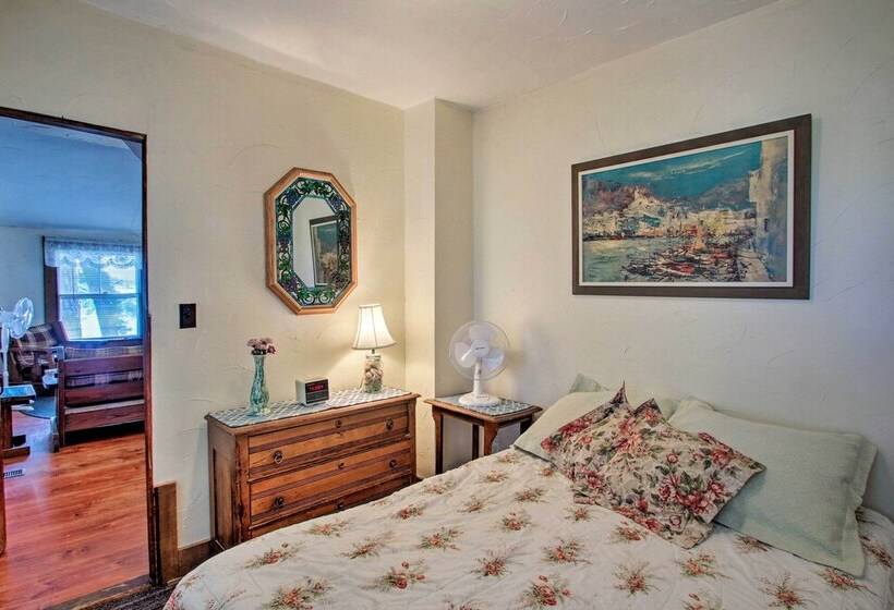 Center Ossipee Pet Friendly Cottage W/ Dock!