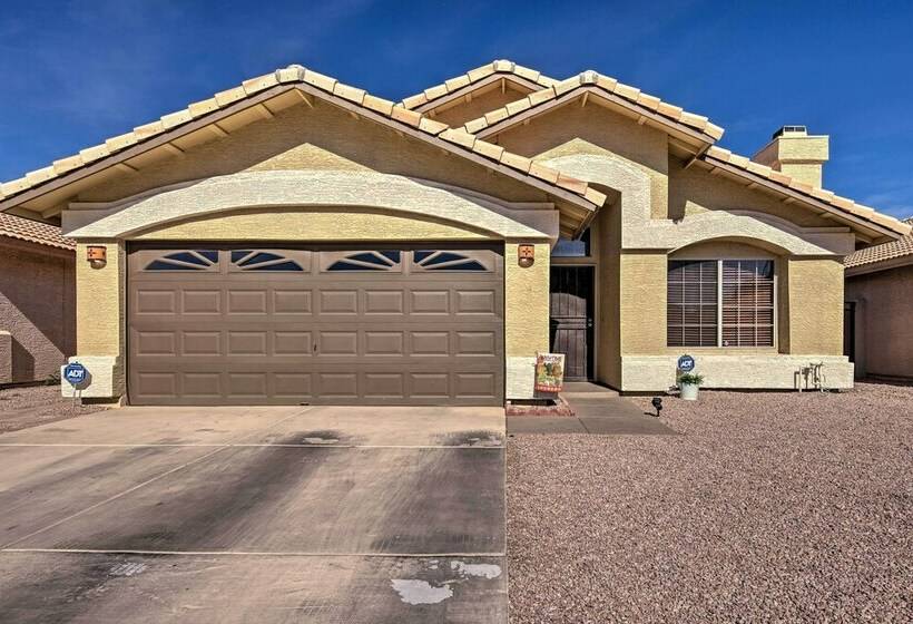 Chandler House W/ Hot Tub, Pool & Fire Pit!