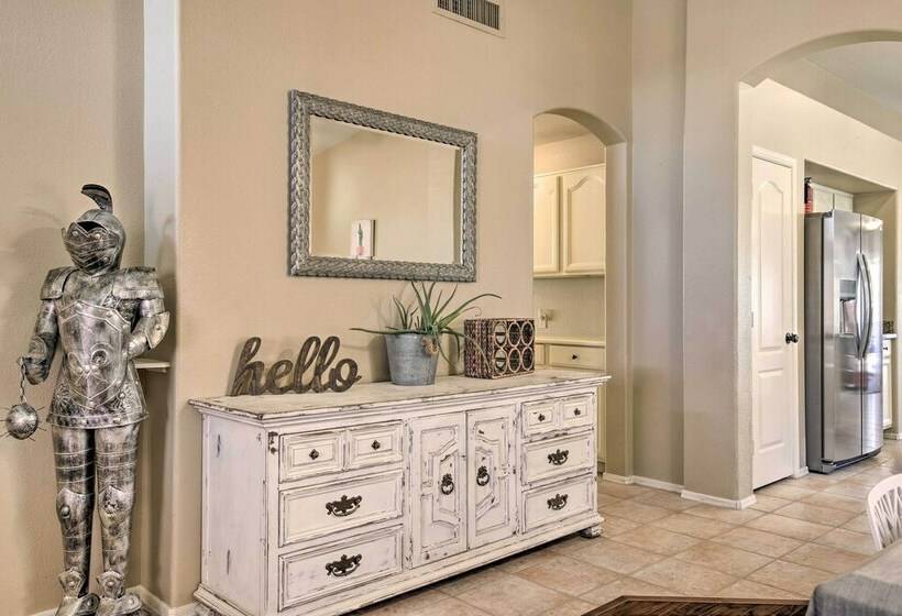 Chandler House W/ Hot Tub, Pool & Fire Pit!