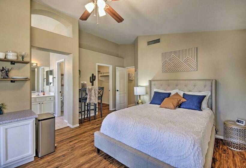 Chandler House W/ Hot Tub, Pool & Fire Pit!