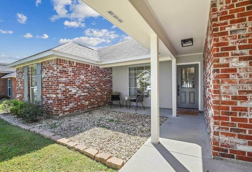 Charming Baton Rouge Retreat ~ 3 Mi To Lsu!