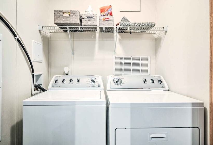 Charming Blue Knob Home Near Golfing + Skiing