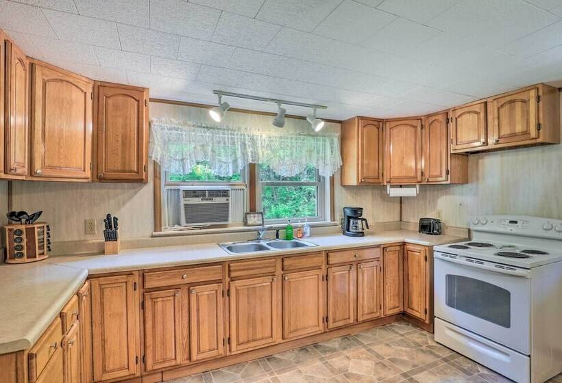 Porch & On Site Creek: Marshall Cabin Retreat