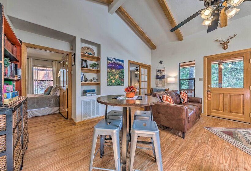 Charming  Coppertop  Cloudcroft Cabin: 3 Mi To Ski