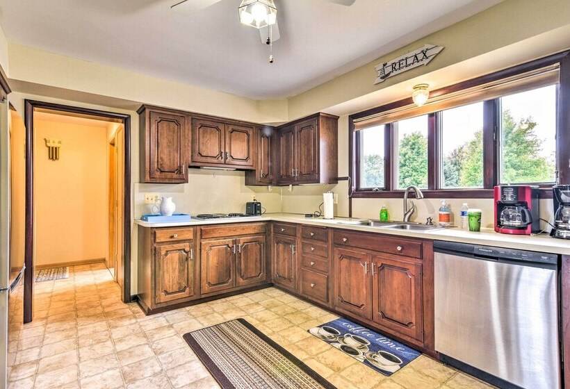 Lake Huron Hideaway W/ Private Beach!