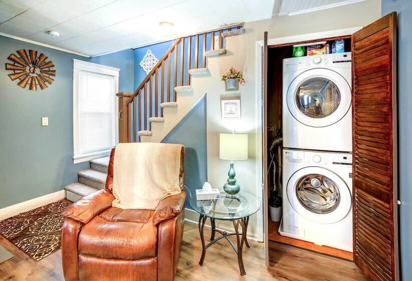 Charming Negaunee Home ~ 2 Mi To Teal Lake!