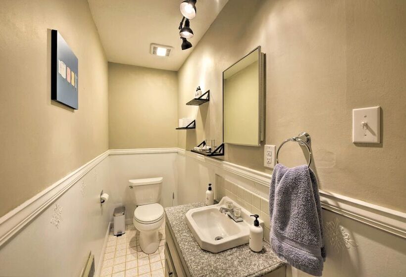 Ski, Golf & Hike: Cabin W/ Deck In Pioneer!