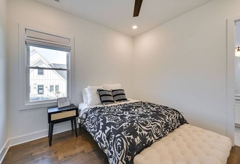 Clemson Home Near Memorial Stadium, Lake Hartwell!