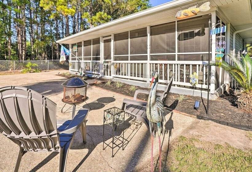 Cloud 9 On The Coast  < 1 Mi To Beach!