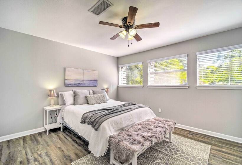 Coldspring Cottage < 1 Mi To Lake Livingston!