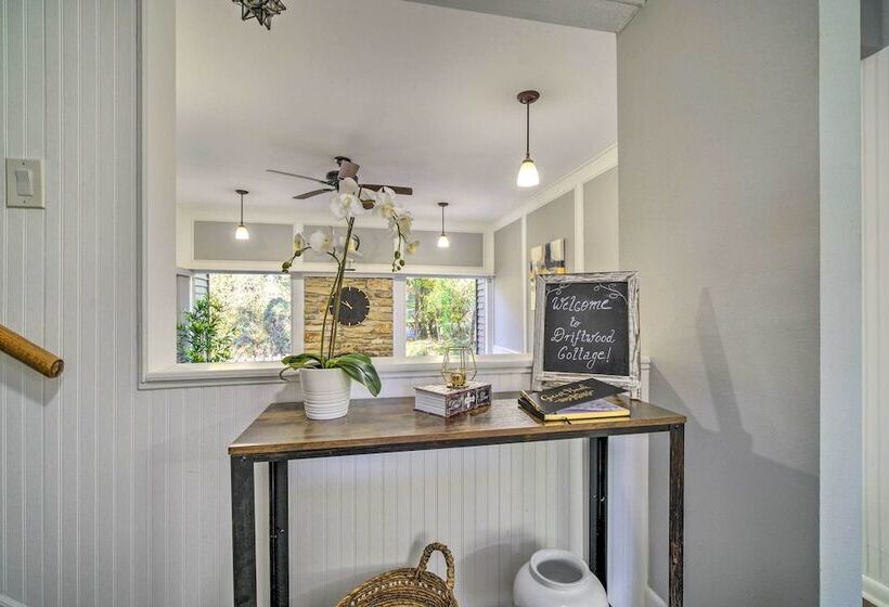 Coldspring Cottage < 1 Mi To Lake Livingston!