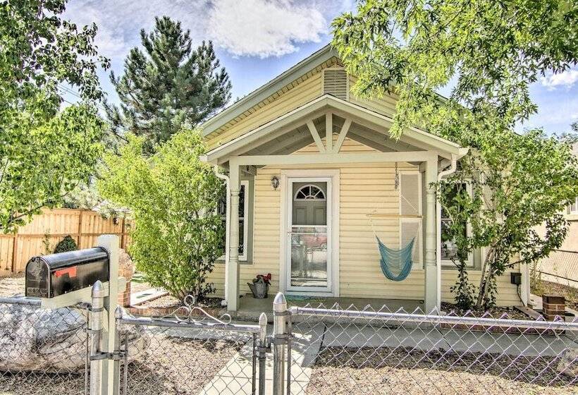 Colorado Springs Bungalow Walk To Downtown!