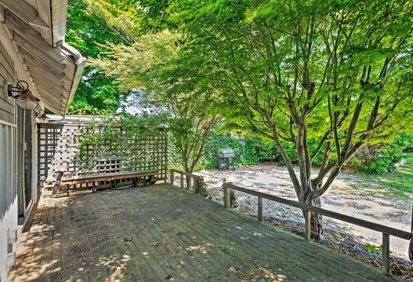 Common Fence Point Cottage W/ Ocean Views!