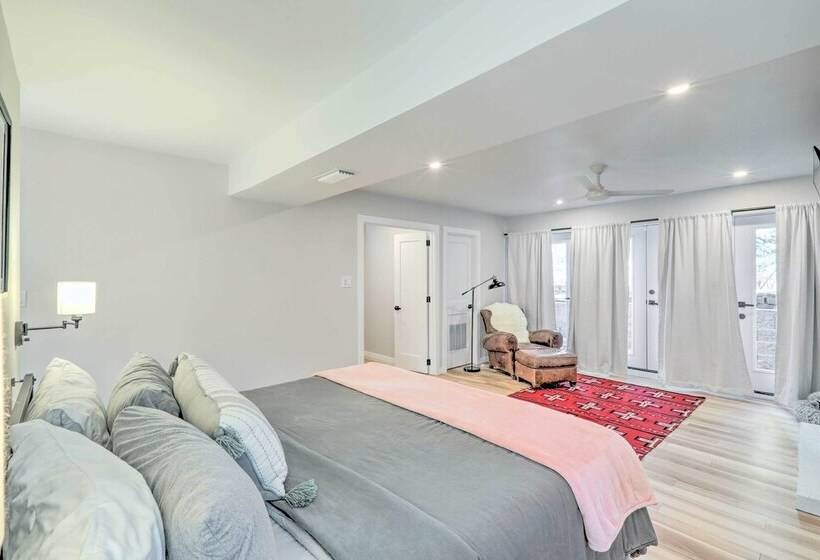 Idyllic Flagstaff Home: 3 Mi To Historic Downtown!