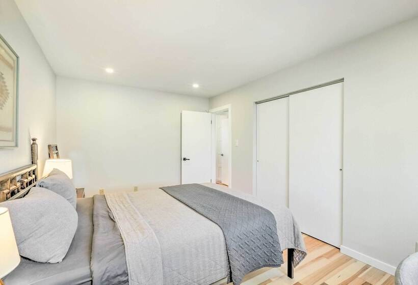 Idyllic Flagstaff Home: 3 Mi To Historic Downtown!