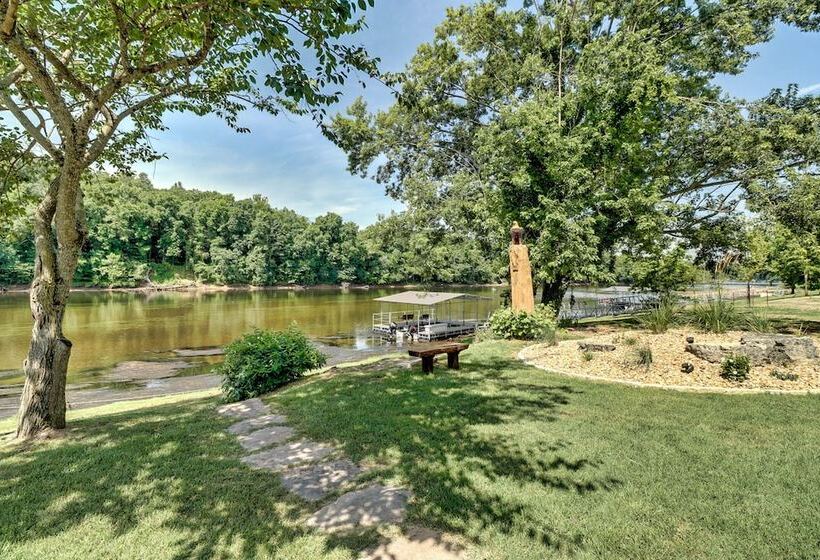 Cotter Home W/ Direct Access To White River!