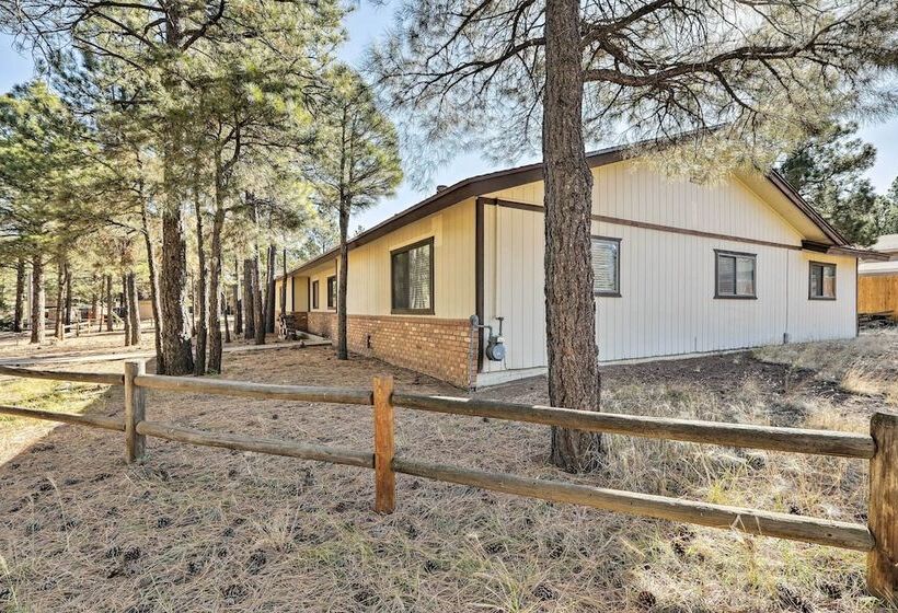 Country Club Home   18 Miles To Arizona Snowbowl!