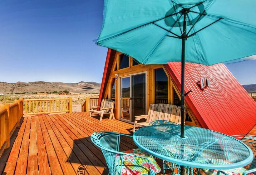 Secluded & Cozy Antimony Cabin W/ Fire Pit