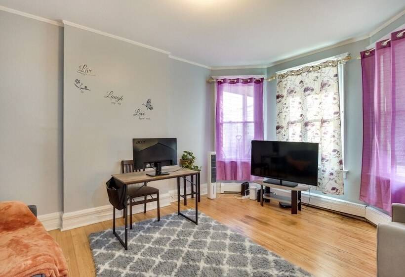 Cozy + Convenient West Orange Home   16 Mi To Nyc!