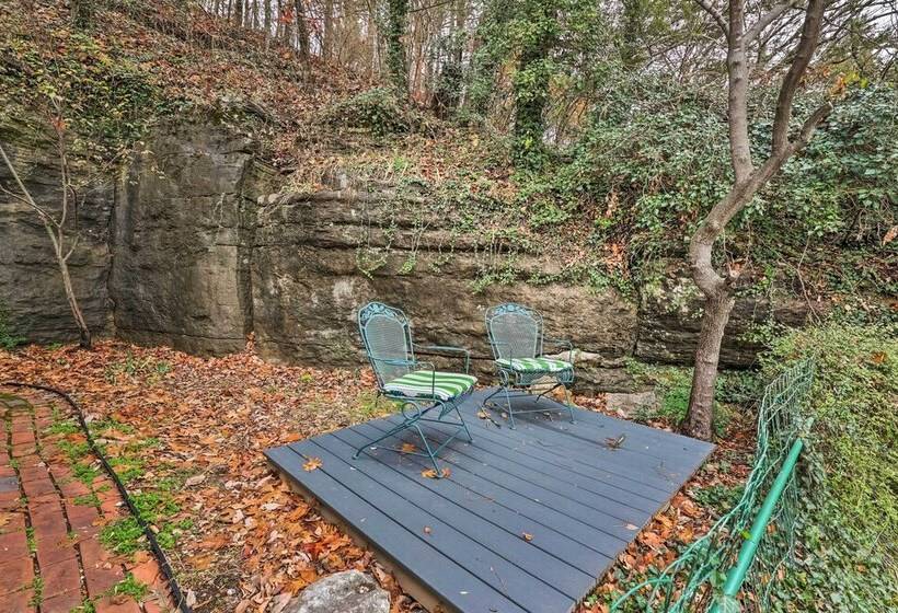 Cozy Eureka Springs Cottage, Walk To Dtwn!