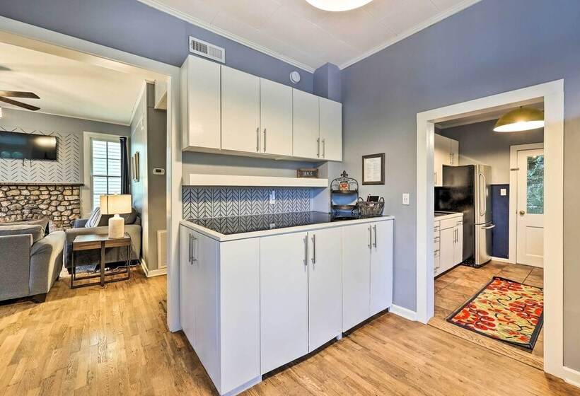 Cozy Eureka Springs Cottage, Walk To Dtwn!