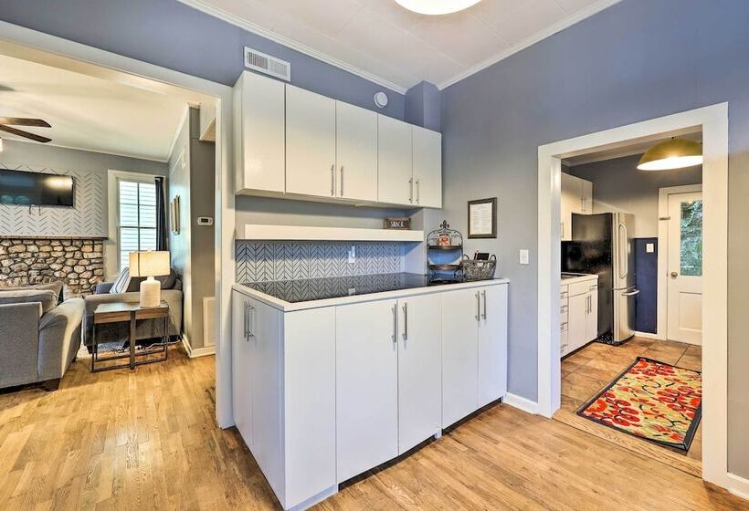 Cozy Eureka Springs Cottage, Walk To Dtwn!