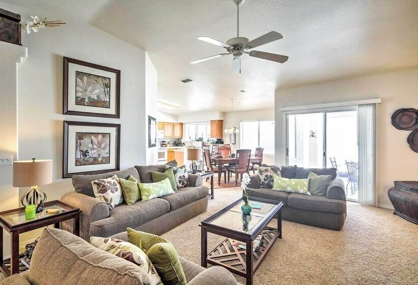 Cozy Lake Havasu City Retreat W/ Deck & Pool Table