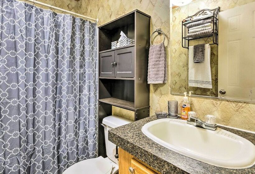 Cozy Gulf Breeze Home, 3 Mi To East Bay!