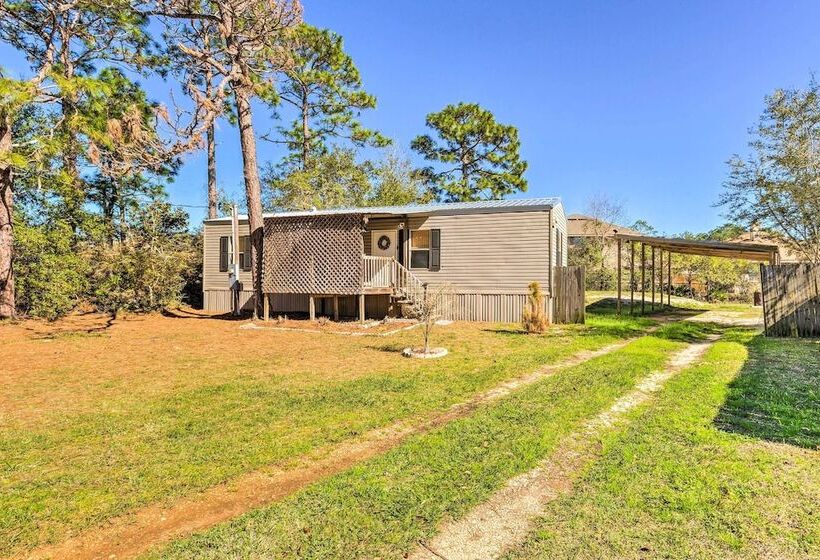 Cozy Gulf Breeze Home, 3 Mi To East Bay!